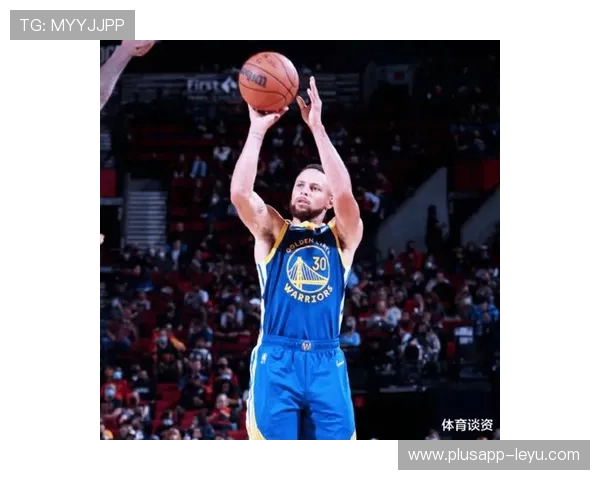 斯蒂芬·卡斯尔挡拆提升三分效率，拉开球队进攻空间