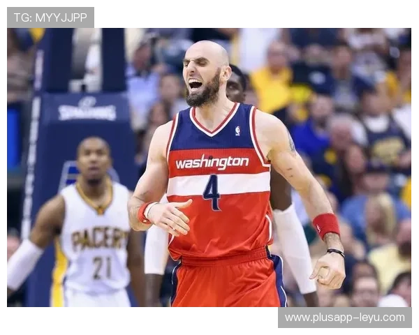 戈塔特内线高效策应改变球队进攻结构