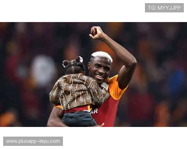 空中霸主：奥斯梅恩的头球能力为何顶级