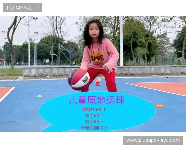 篮球规则中手部接触判定的标准与依据详细解析 篮球规则中手部接触判定的标准与依据详细解析